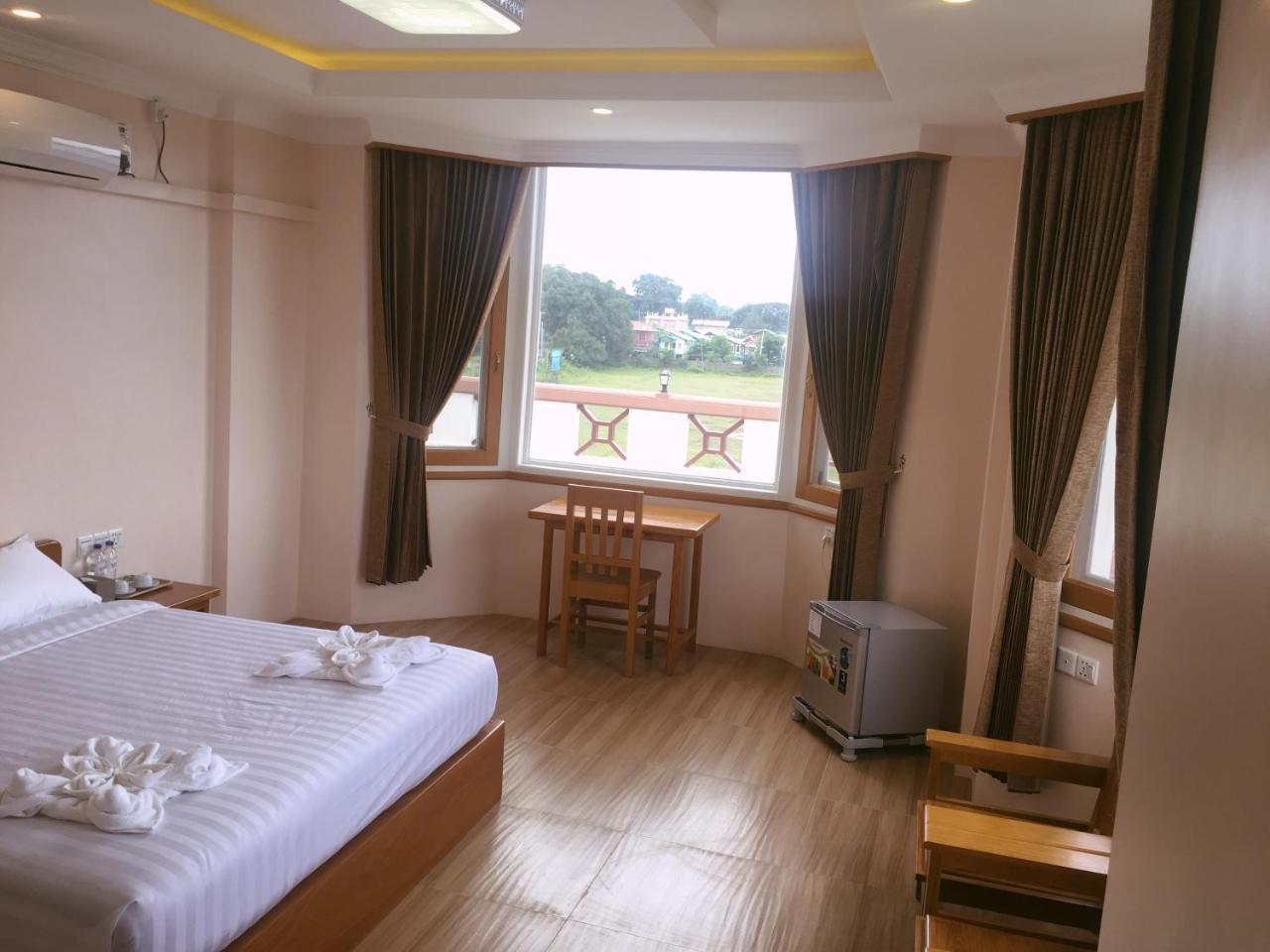 Five One Star Hotel Nyaung Shwe Bagian luar foto